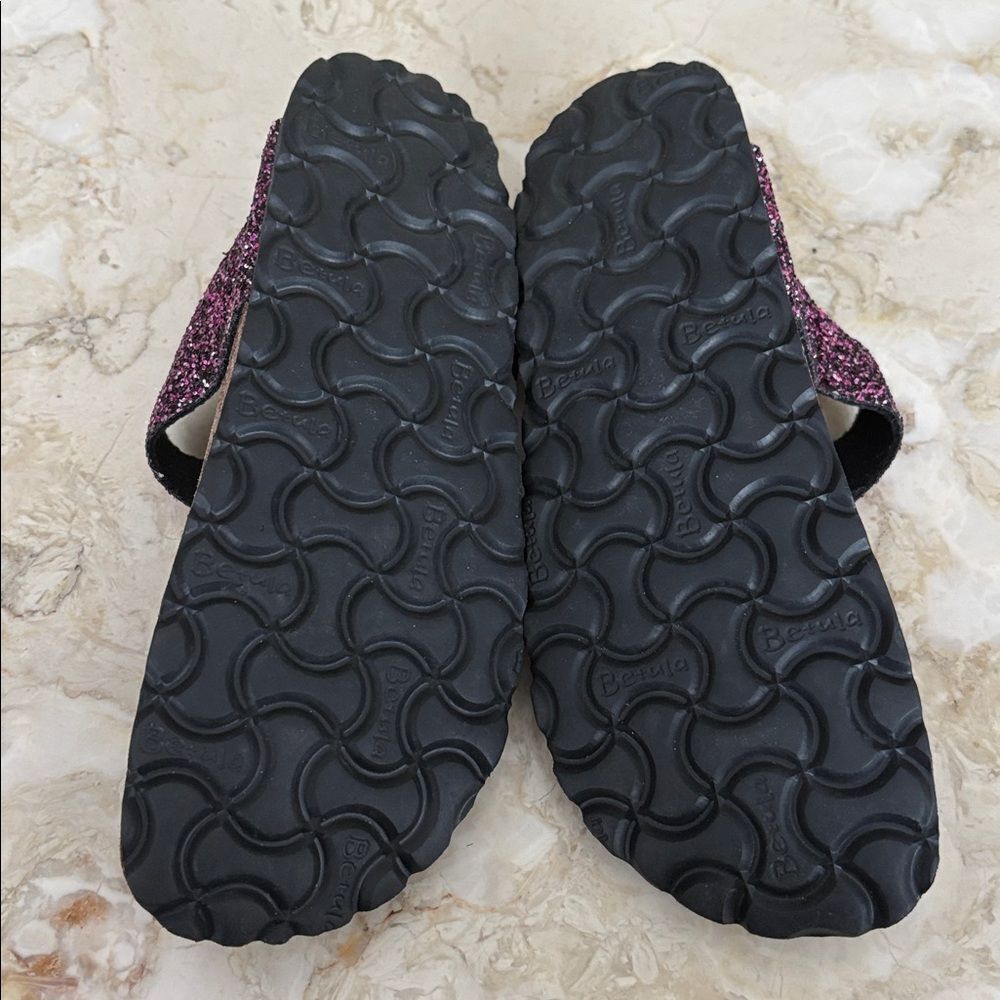 Betula by Birkenstock Gizeh Sandals – Pink Glitter – Size 5 - Picture 12 of 13